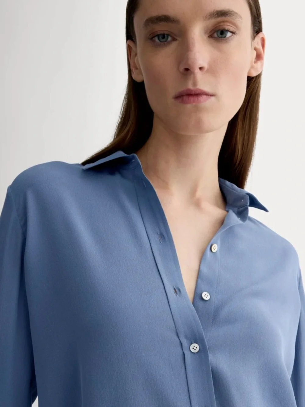New Everlane THE MUST-HAVE SHIRT IN WASHABLE SILK in French Blue Size 10 - Picture 11 of 12